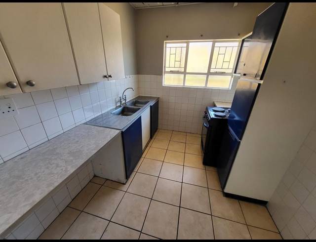 3 BEDROOM PROPERTY TO RENT IN DIE BULT